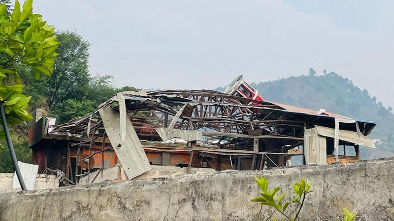 India Dilaporkan Serang Pakistan, Masjid Jadi Sasaran, Warga Bertanya: “Mengapa Masjid Kami?”